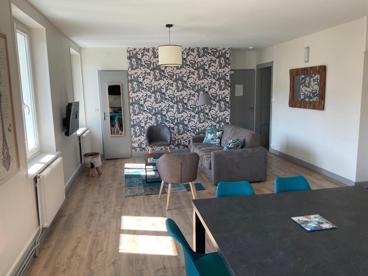 Les 4 Flocons, Avec Piscine Exterieure Chauffee A 100M Du Lac Et Du Centre , Wifi, Parking, Sauna Gérardmer Kültér fotó