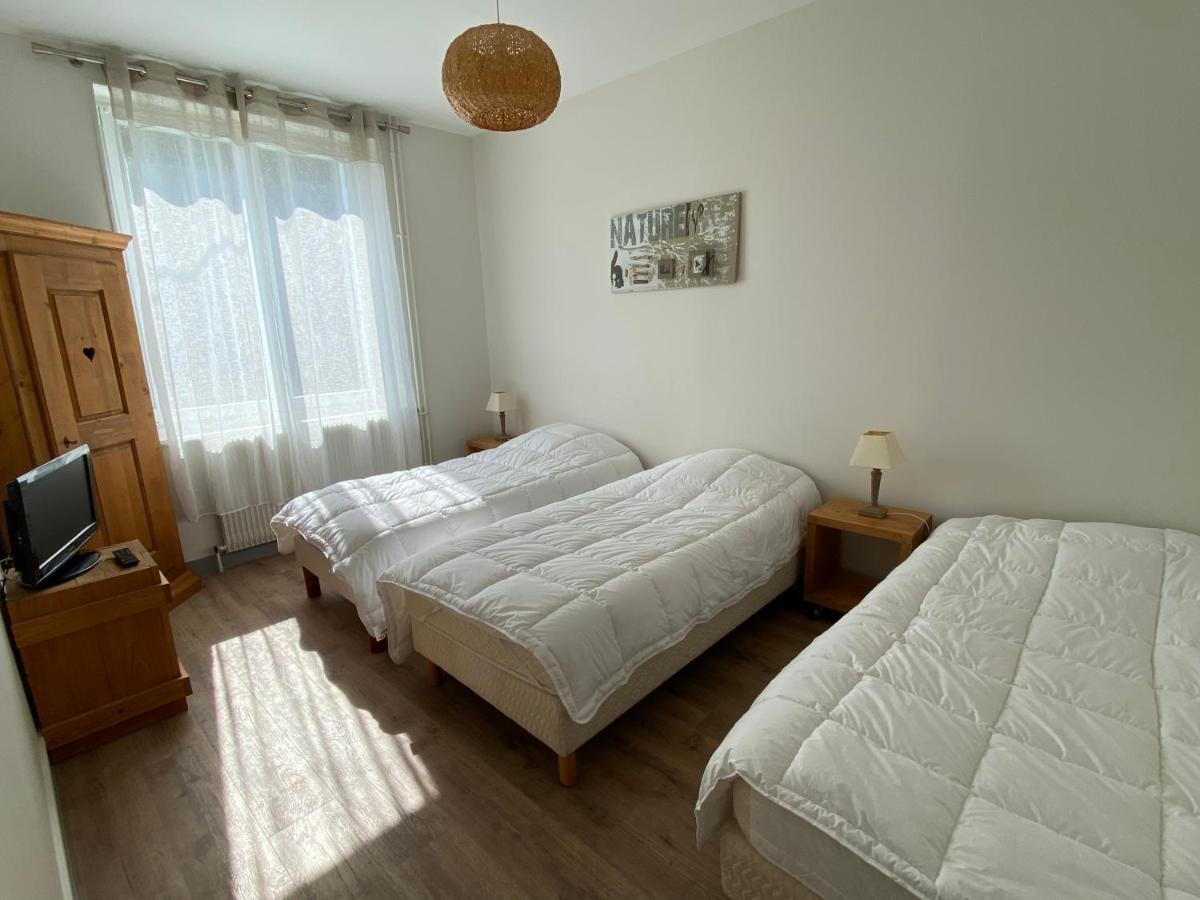 Les 4 Flocons, Avec Piscine Exterieure Chauffee A 100M Du Lac Et Du Centre , Wifi, Parking, Sauna Gérardmer Kültér fotó