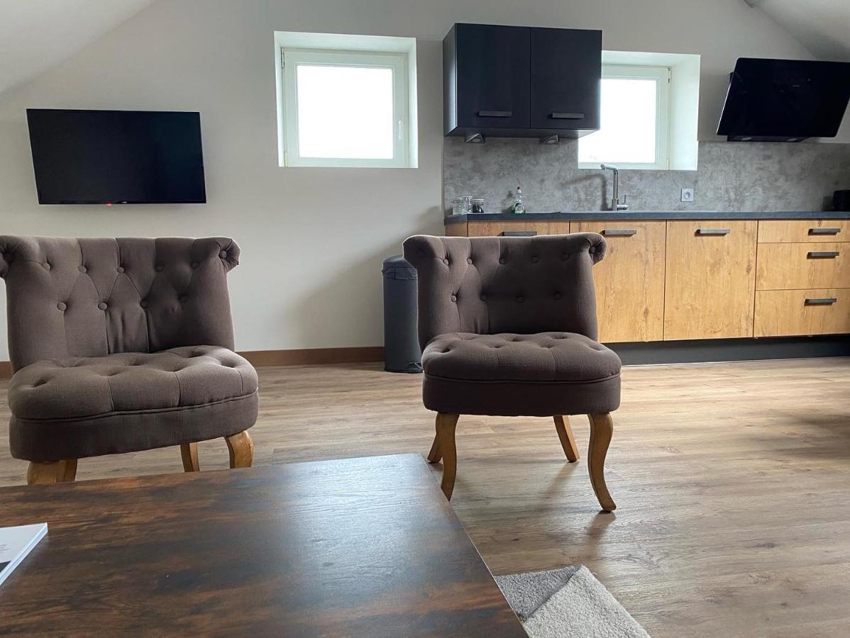 Les 4 Flocons, Avec Piscine Exterieure Chauffee A 100M Du Lac Et Du Centre , Wifi, Parking, Sauna Gérardmer Kültér fotó