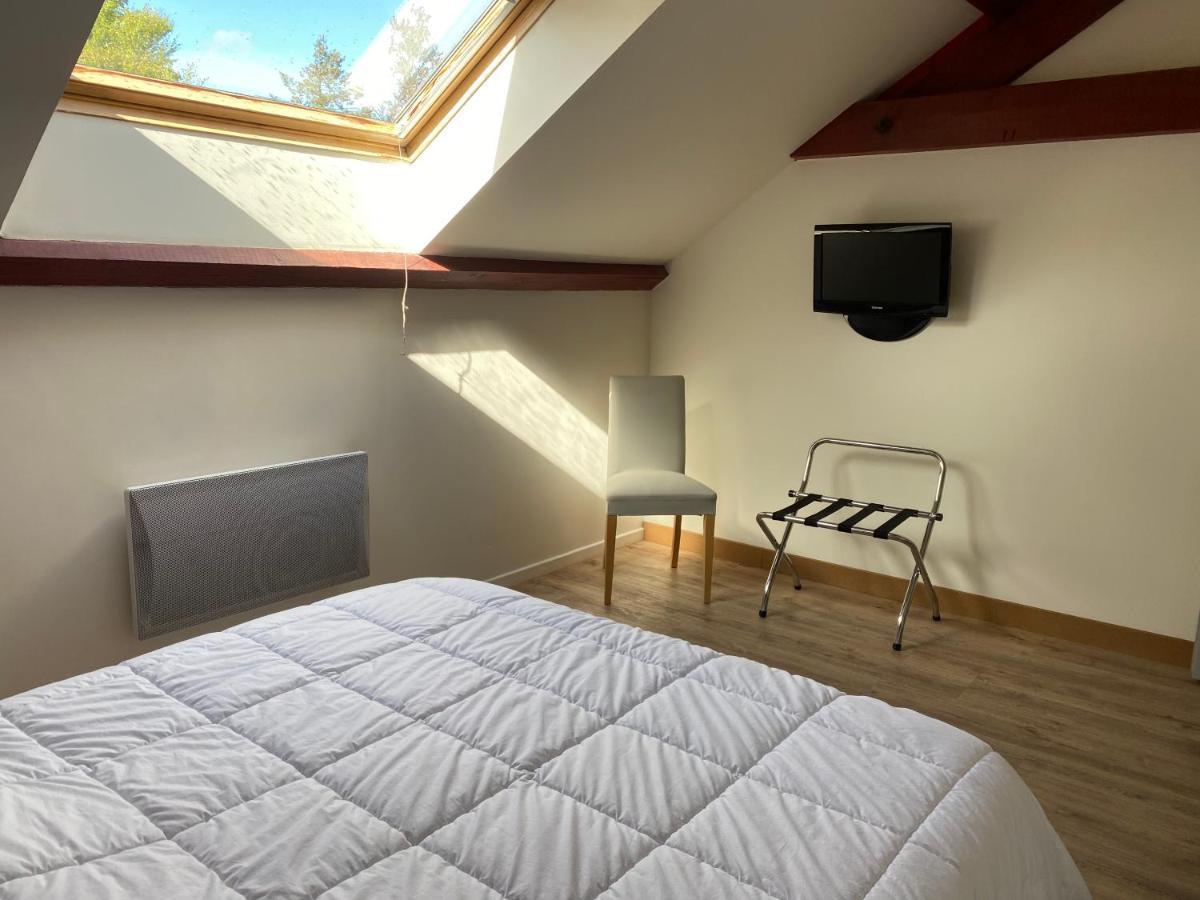 Les 4 Flocons, Avec Piscine Exterieure Chauffee A 100M Du Lac Et Du Centre , Wifi, Parking, Sauna Gérardmer Kültér fotó