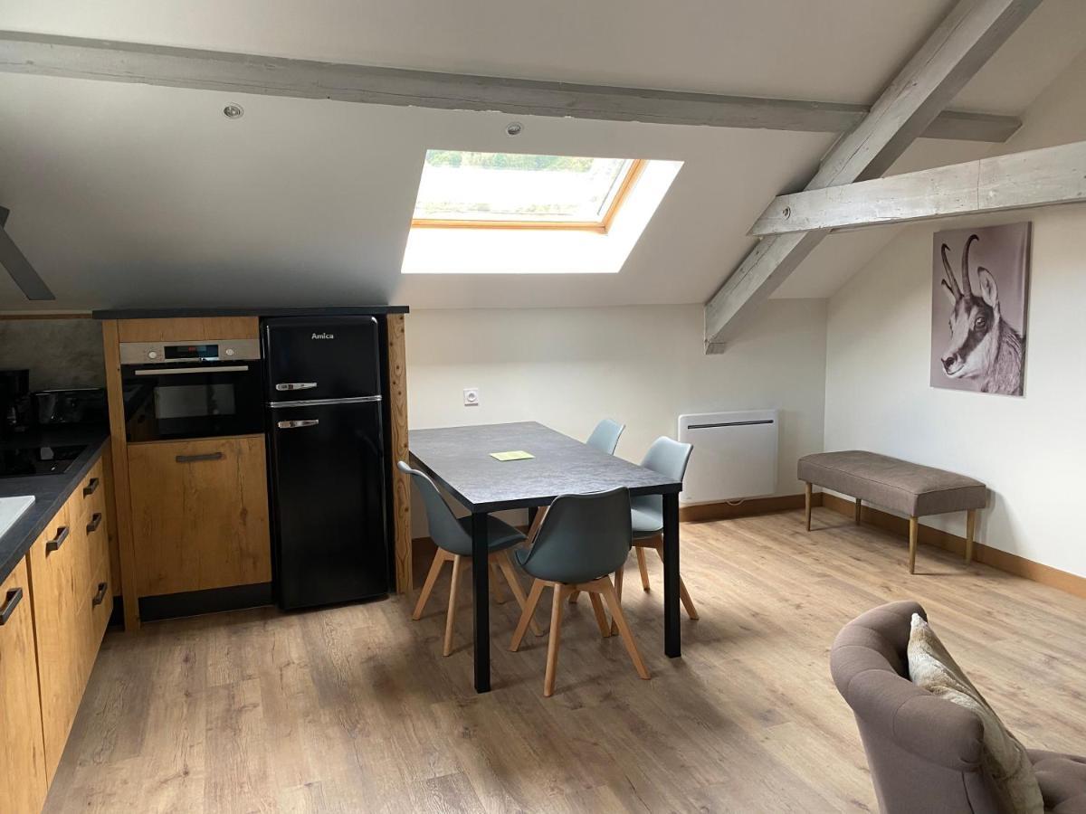 Les 4 Flocons, Avec Piscine Exterieure Chauffee A 100M Du Lac Et Du Centre , Wifi, Parking, Sauna Gérardmer Kültér fotó